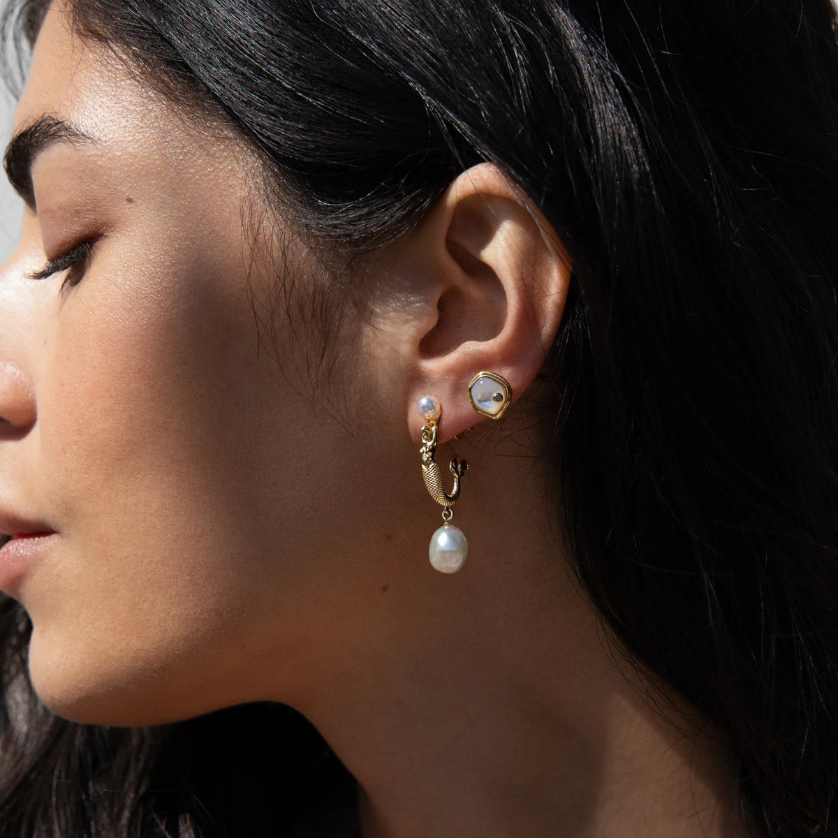 Siren Pearl Drop Earring