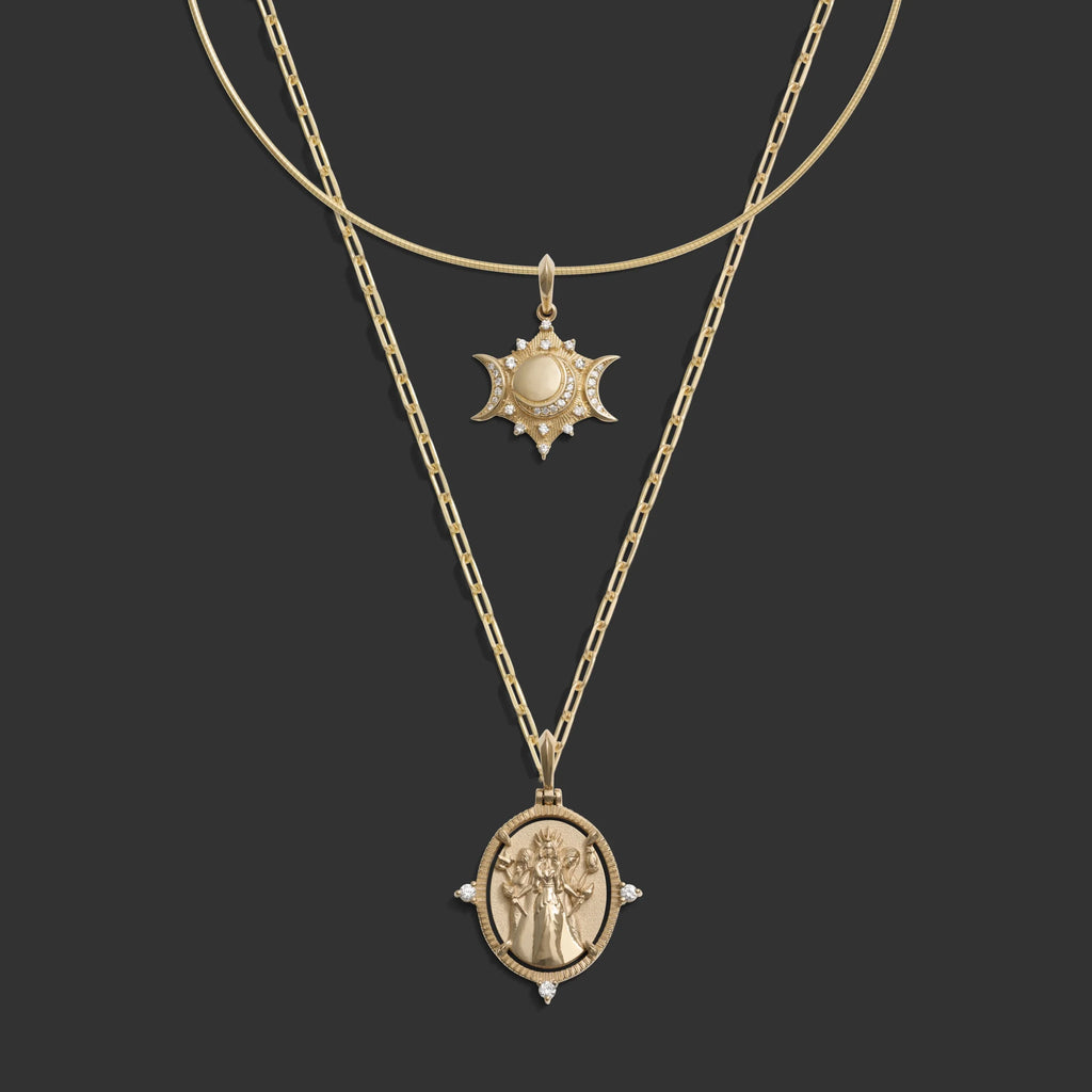Hecate Necklace Set