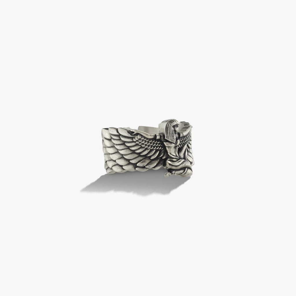Isis Ring