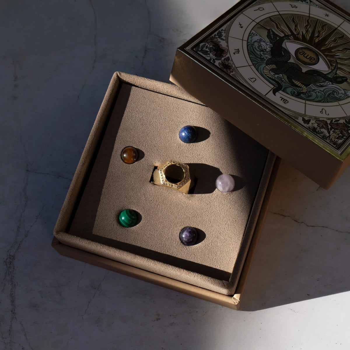 Orbis Dynamic Ring