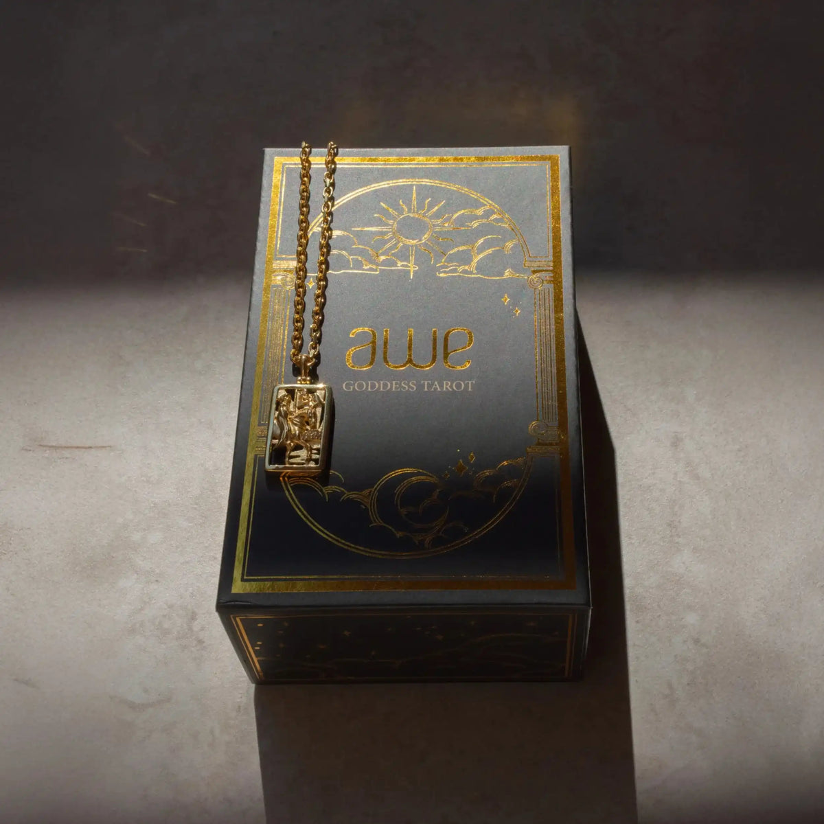 The Goddess Tarot Deck
